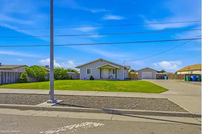 456 E Gerard Avenue, Merced, CA 95341 - Photo 3