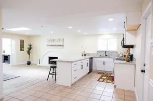 5994 Jeanine Dr, Sacramento, CA 95842 - Photo 13
