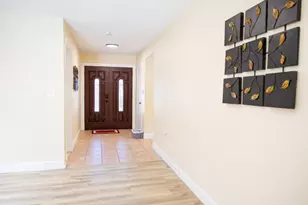 5994 Jeanine Dr, Sacramento, CA 95842 - Photo 7