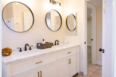 5994 Jeanine Drive, Sacramento, CA 95842 - Photo 5