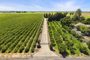 21649 N Des Moines Rd, Acampo, CA 95220 - Photo 3