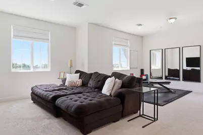 10337 Dynamic Way, Elk Grove, CA 95757 - Photo 19
