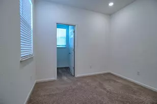 498 Central Pacific St, Lathrop, CA 95330 - Photo 17