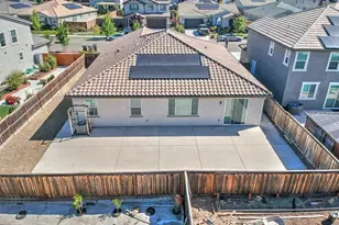 498 Central Pacific St, Lathrop, CA 95330 - Photo 5