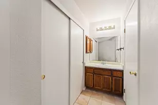 4802 Hinchman Way, Sacramento, CA 95823 - Photo 11