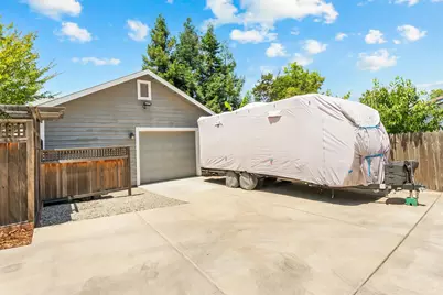 6617 Filbert Avenue, Orangevale, CA 95662 - Photo 13