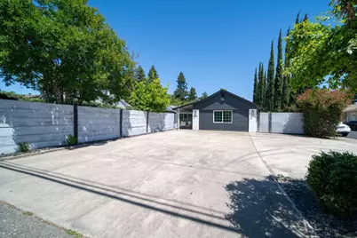 2730 Garfield Avenue, Carmichael, CA 95608 - Photo 29