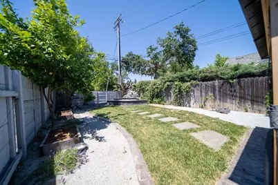 2730 Garfield Avenue, Carmichael, CA 95608 - Photo 5