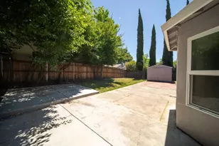 2730 Garfield Ave, Carmichael, CA 95608 - Photo 27