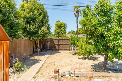 3313 Mansfield Lane, Modesto, CA 95350 - Photo 29