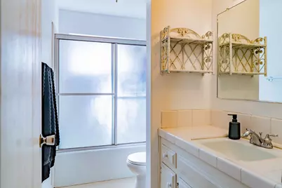 3724 Glenview Court, Modesto, CA 95355 - Photo 15