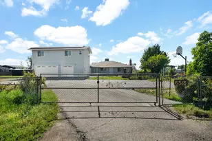 6515 W 4th St, Rio Linda, CA 95673 - Photo 11