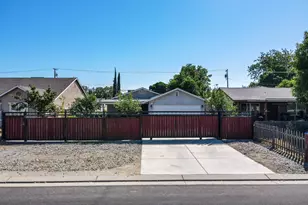 5467 9th St, Keyes, CA 95328 - Photo 3