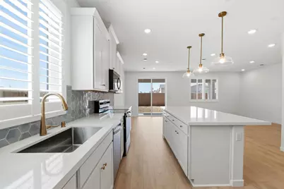 8313 Morning Star Way, Elk Grove, CA 95757 - Photo 7