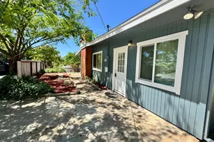 1194 Wesley Ln, Auburn, CA 95603 - Photo 3