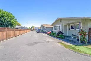 3551 De Ovan Ave, Stockton, CA 95204 - Photo 7