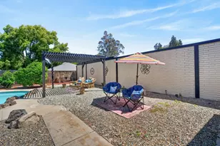 7577 Alma Vista Wy, Sacramento, CA 95831 - Photo 47