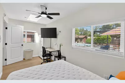 7577 Alma Vista Way, Sacramento, CA 95831 - Photo 61