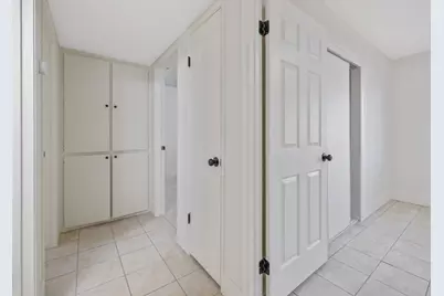 2251 E Clay Avenue, Fresno, CA 93701 - Photo 13