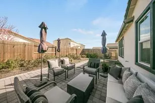 7447 Darque Wy, Elk Grove, CA 95757 - Photo 9