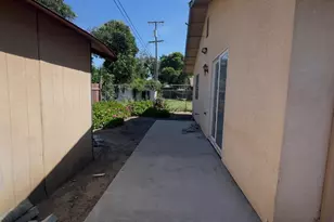 2428 Young Ave, Stockton, CA 95205 - Photo 33