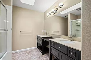 2911 Twin Creeks Ln, Rocklin, CA 95677 - Photo 15