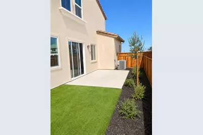 675 E Diaz Lane, Mountain House, CA 95391 - Photo 13
