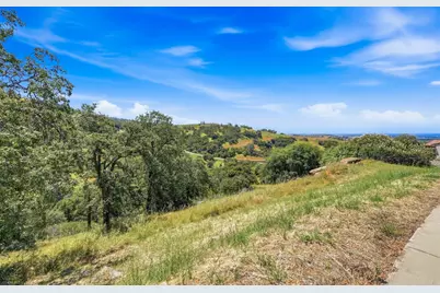989 Belfiore Court, El Dorado Hills, CA 95762 - Photo 3