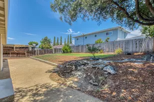 1951 Hermosa Way, Hollister, CA 95023 - Photo 25