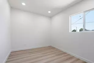 201 Barozzi Ave, Modesto, CA 95351 - Photo 31