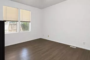 2415 N F St, Stockton, CA 95205 - Photo 43