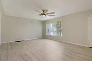 1113 Sutter St, Manteca, CA 95336 - Photo 9