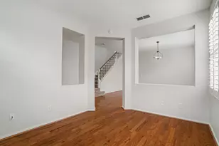 2911 Macon Dr, Sacramento, CA 95835 - Photo 17