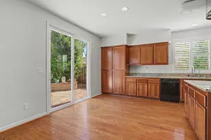 2911 Macon Dr, Sacramento, CA 95835 - Photo 5