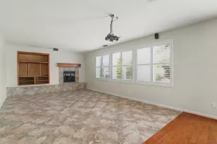 2911 Macon Dr, Sacramento, CA 95835 - Photo 11