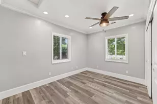 634 E Harney Ln, Lodi, CA 95242 - Photo 11