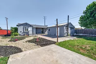 634 E Harney Ln, Lodi, CA 95242 - Photo 25