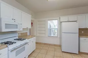1027 W 21st St, Merced, CA 95340 - Photo 23