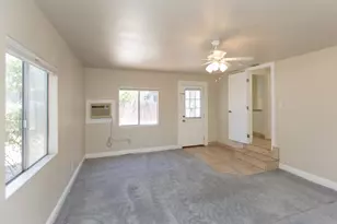 1027 W 21st St, Merced, CA 95340 - Photo 31