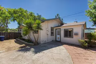 1027 W 21st St, Merced, CA 95340 - Photo 33