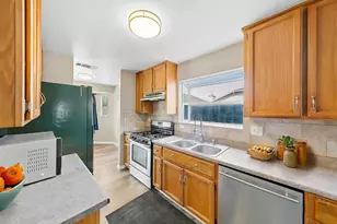 8689 Tea Cart Ct, Sacramento, CA 95828 - Photo 9