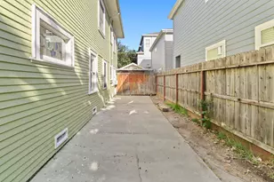 1911 20th St, Sacramento, CA 95811 - Photo 27