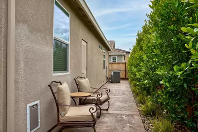 1696 Firebrite Court, Hughson, CA 95326 - Photo 25