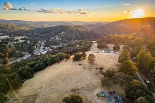 19635 Peyton Pl, Grass Valley, CA 95949 - Photo 1
