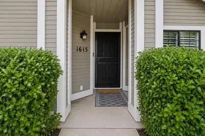 1615 Woodhill Drive, Roseville, CA 95661 - Photo 7