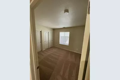 17359 Stone Celler Way, Lathrop, CA 95330 - Photo 11