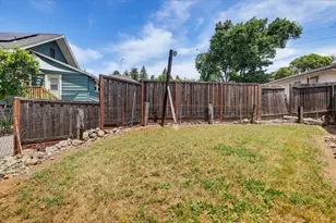 131 Huntley Ave, Auburn, CA 95603 - Photo 39