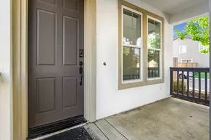9668 Sea Cliff Way, Elk Grove, CA 95758 - Photo 3