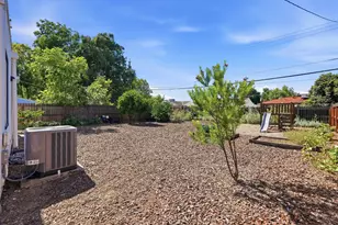 2129 Stacia Wy, Sacramento, CA 95822 - Photo 29