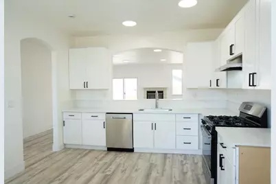 8226 Windmill Oaks Place, Antelope, CA 95843 - Photo 5
